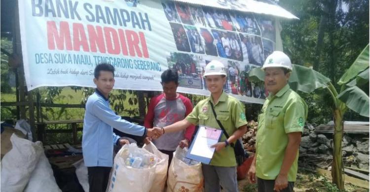 Gerakan Pilah Sampah: Bank Sampah 'Sangga Asri' Ajak Warga Ubah Sampah Jadi Rupiah