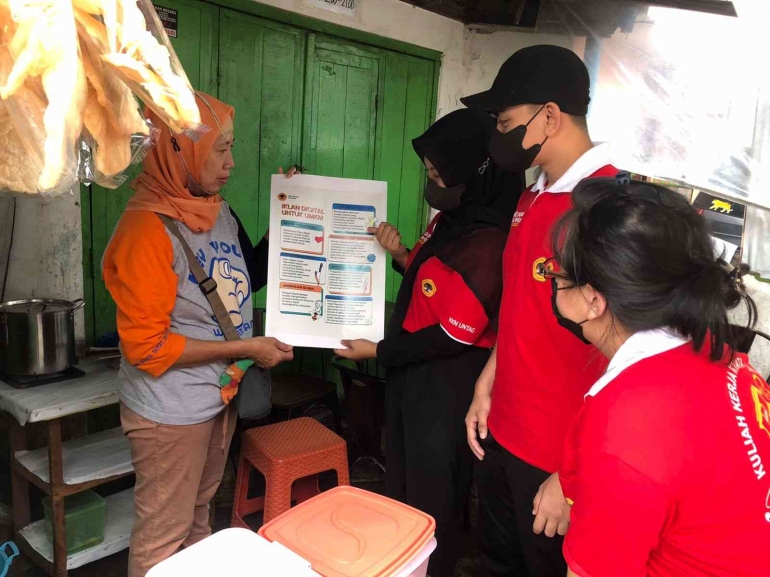 Foto 1: UMKM Desa Sangga Go Digital: Pelatihan Pemasaran Online Sukses Digelar