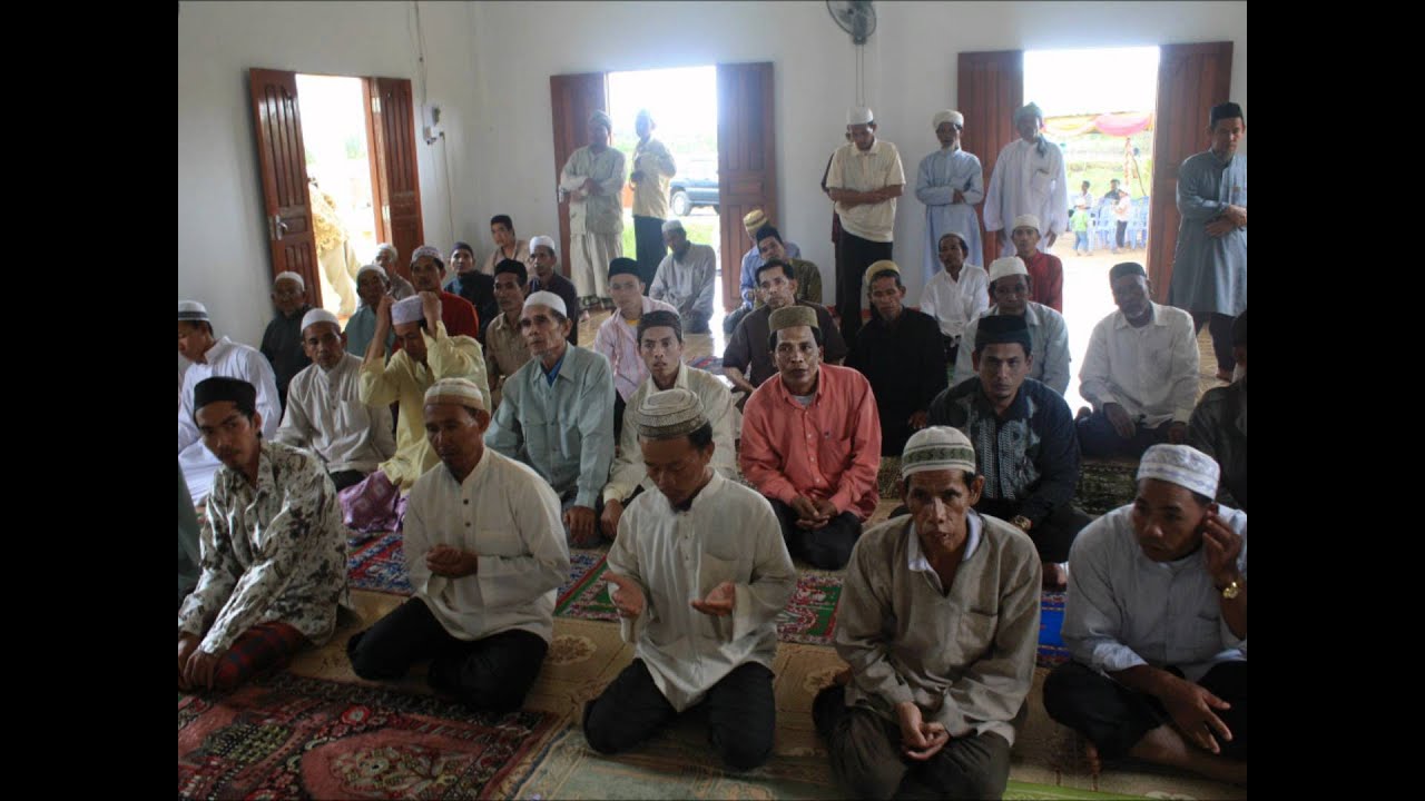 Foto 2: Musrenbangdes 2025: Warga Desa Sangga Aktif Beri Usulan Pembangunan